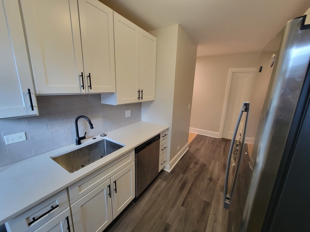 6430 N Richmond Street - Photo 5