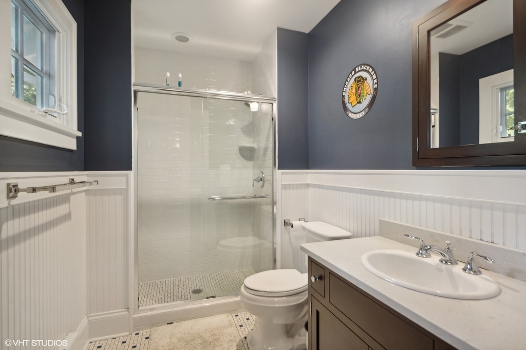 645 N Park Boulevard - Photo 12