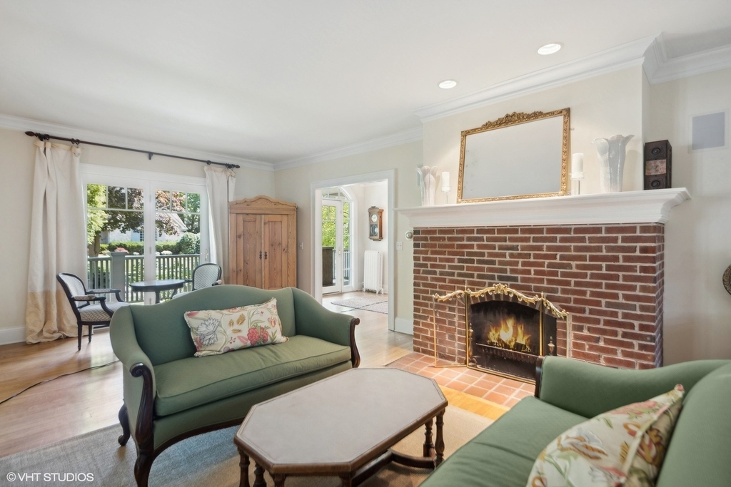 645 N Park Boulevard - Photo 7