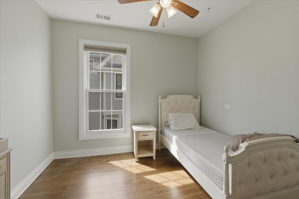 1828 W Berenice Avenue - Photo 11