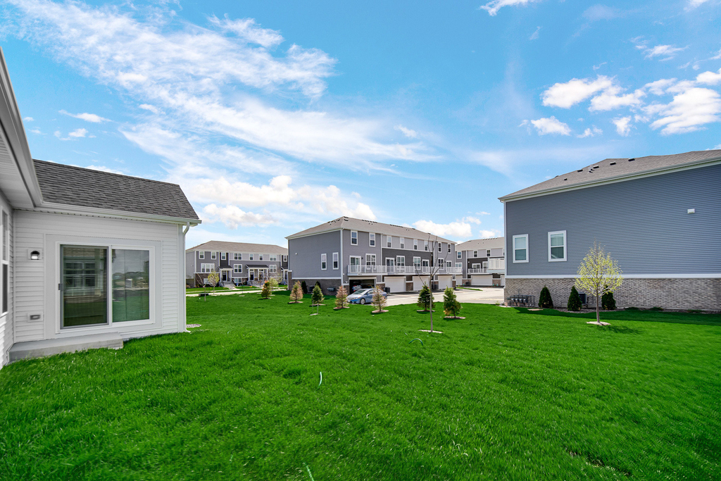 14905 S Mccarthy Circle - Photo 2