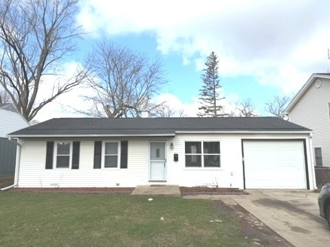 206 Raupp Boulevard - Photo 0