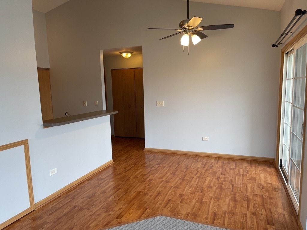 1517 Silverstone Drive - Photo 7