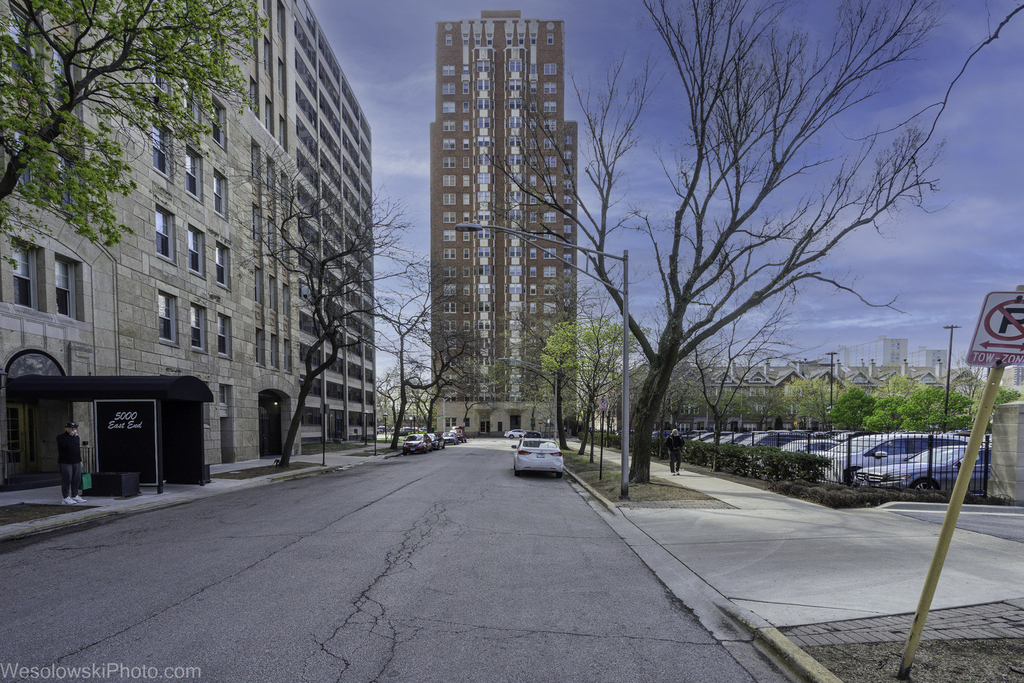5000 S Cornell Avenue - Photo 0