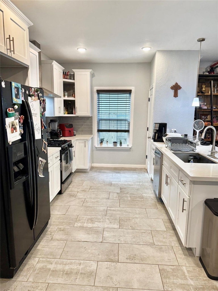 17501 Deer Creek Drive - Photo 4