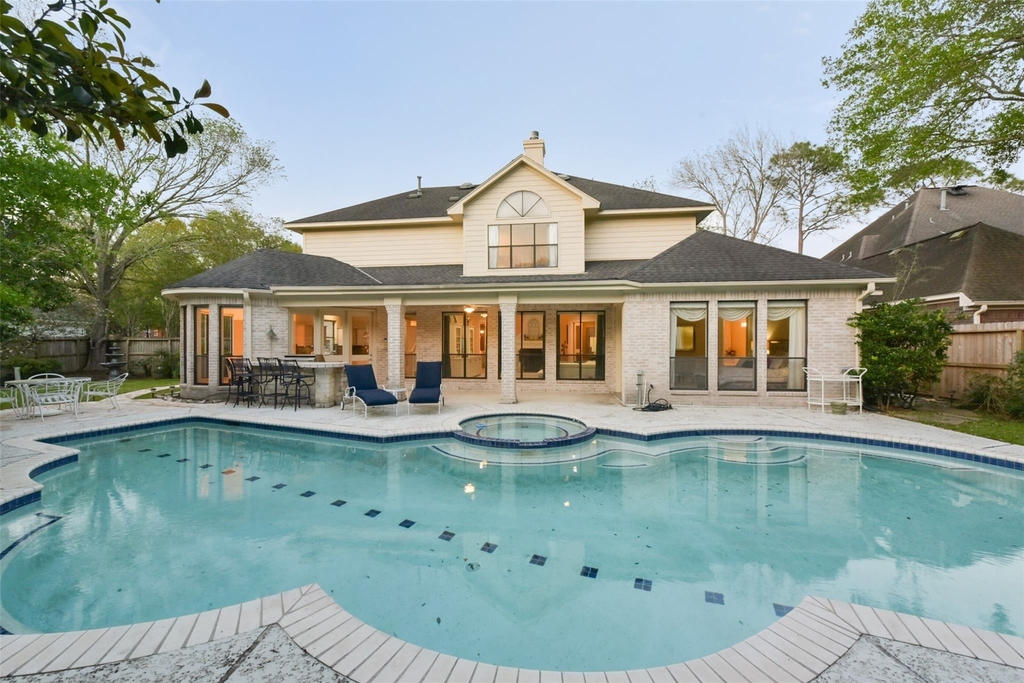 14810 Tumbling Falls Court - Photo 4