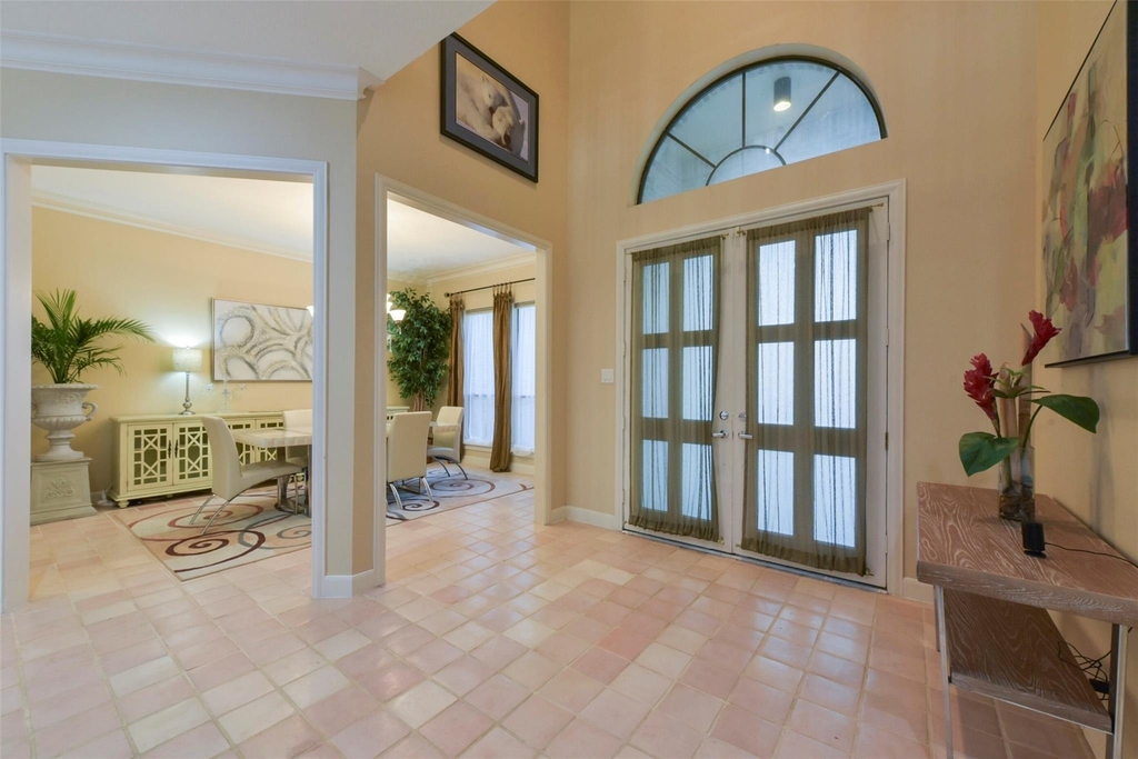 14810 Tumbling Falls Court - Photo 10