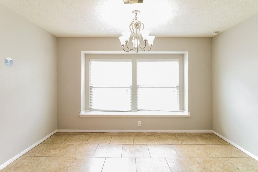 5714 Straight Way - Photo 3