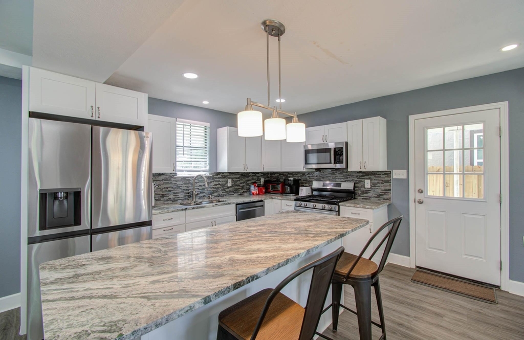 3330 Kelton Street - Photo 12