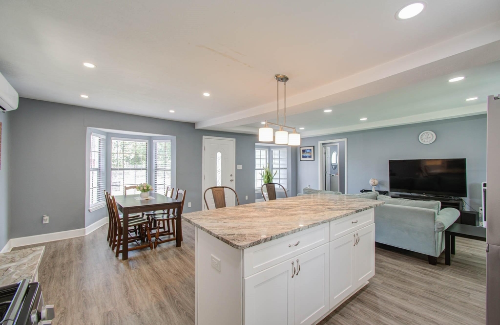 3330 Kelton Street - Photo 14