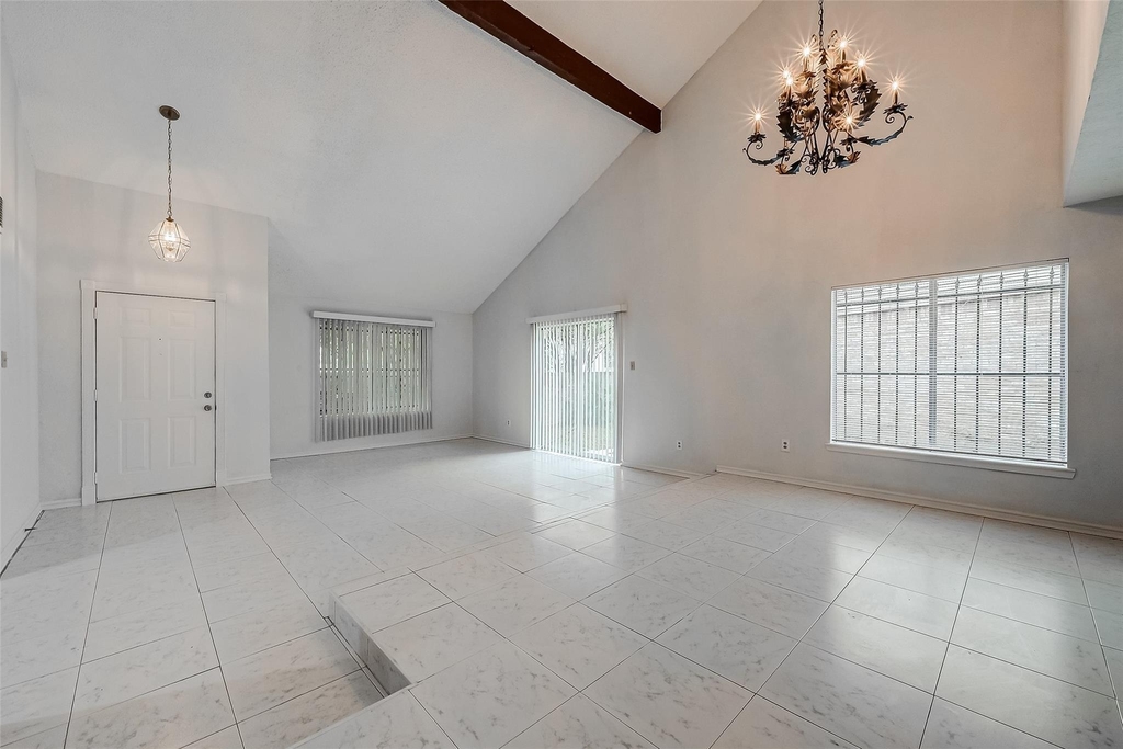 2915 Windchase Boulevard - Photo 3