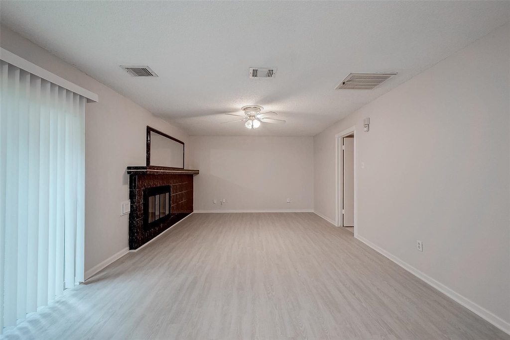 2915 Windchase Boulevard - Photo 8