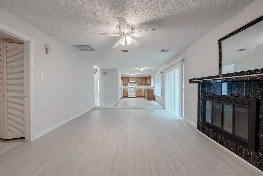 2915 Windchase Boulevard - Photo 10