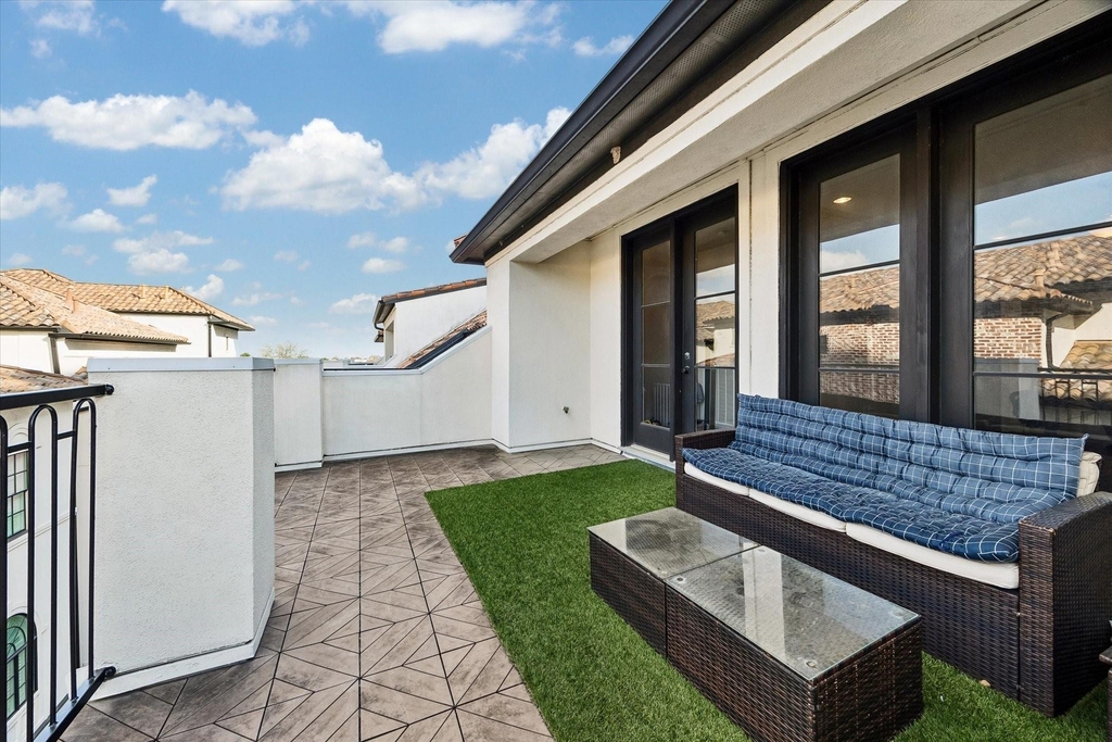 1521 Oakdale Street - Photo 36