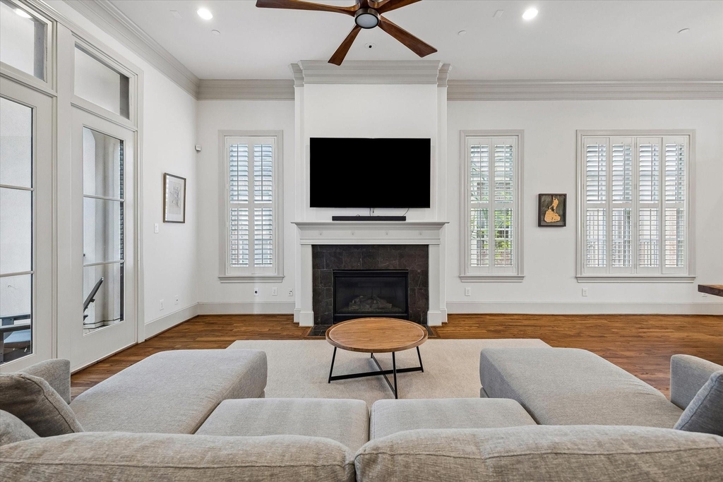 1521 Oakdale Street - Photo 17