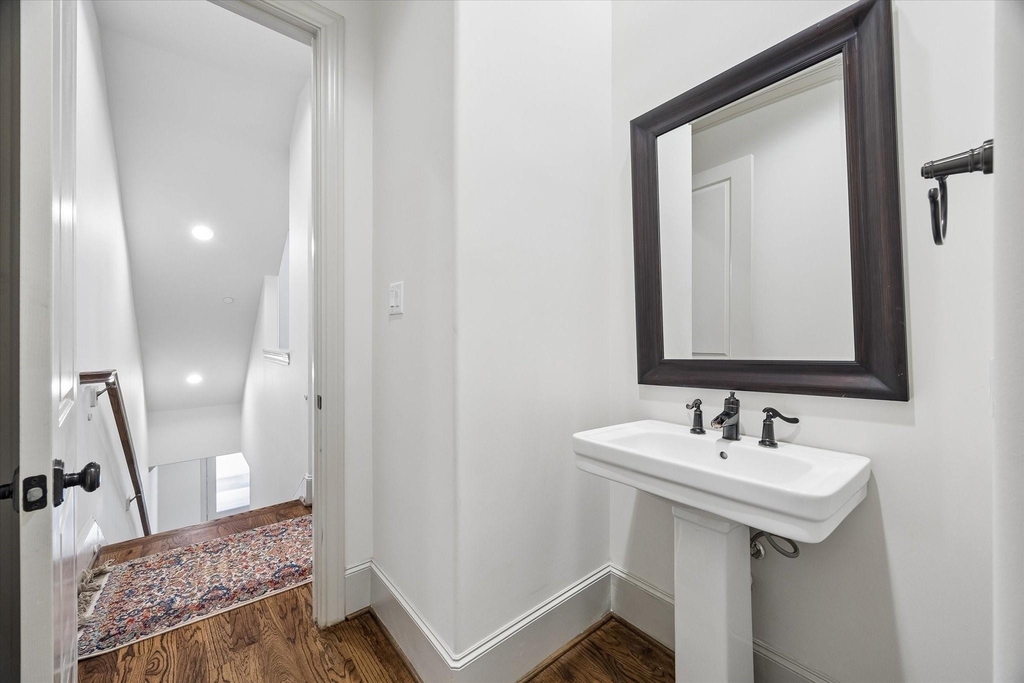 1521 Oakdale Street - Photo 21