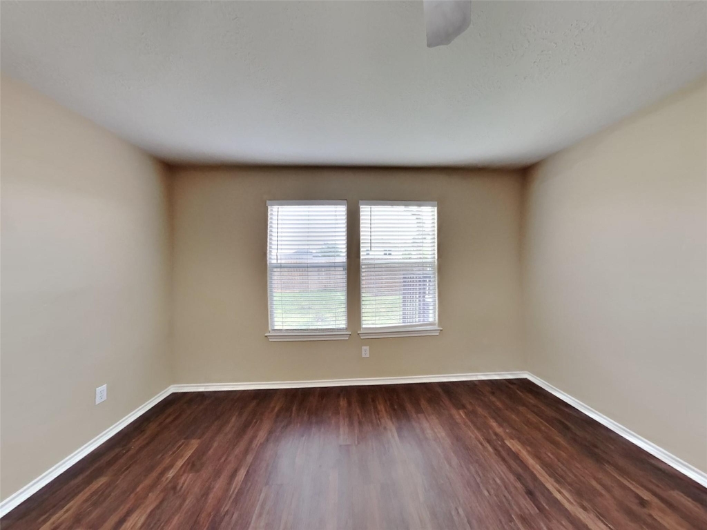 8030 Echinacea Drive - Photo 7