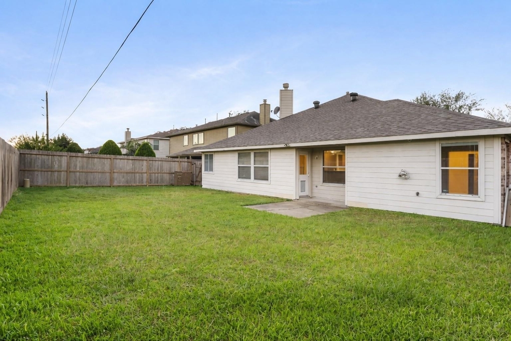 3522 Brackenfern Road - Photo 15