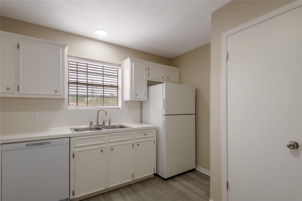 600 Palm Street - Photo 10
