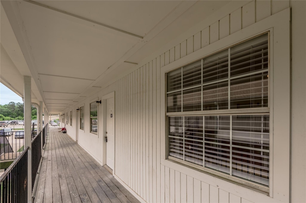600 Palm Street - Photo 3