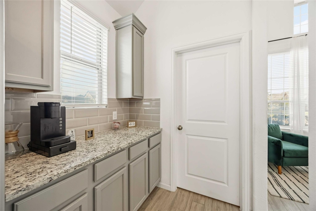 4238 Redford Valley Road - Photo 10
