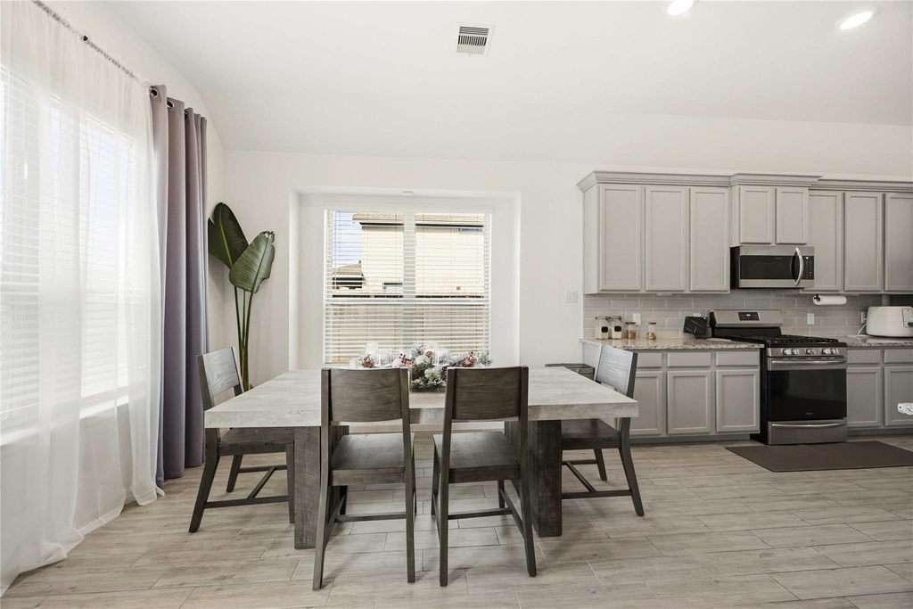 4238 Redford Valley Road - Photo 7