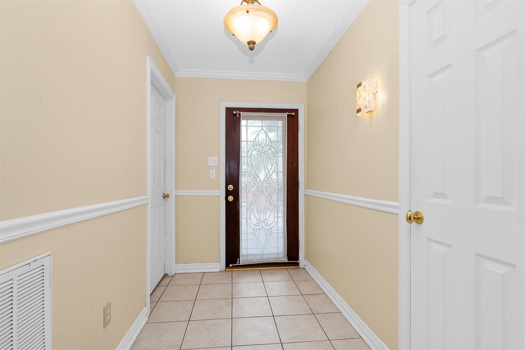 11634 Southlake Drive - Photo 5