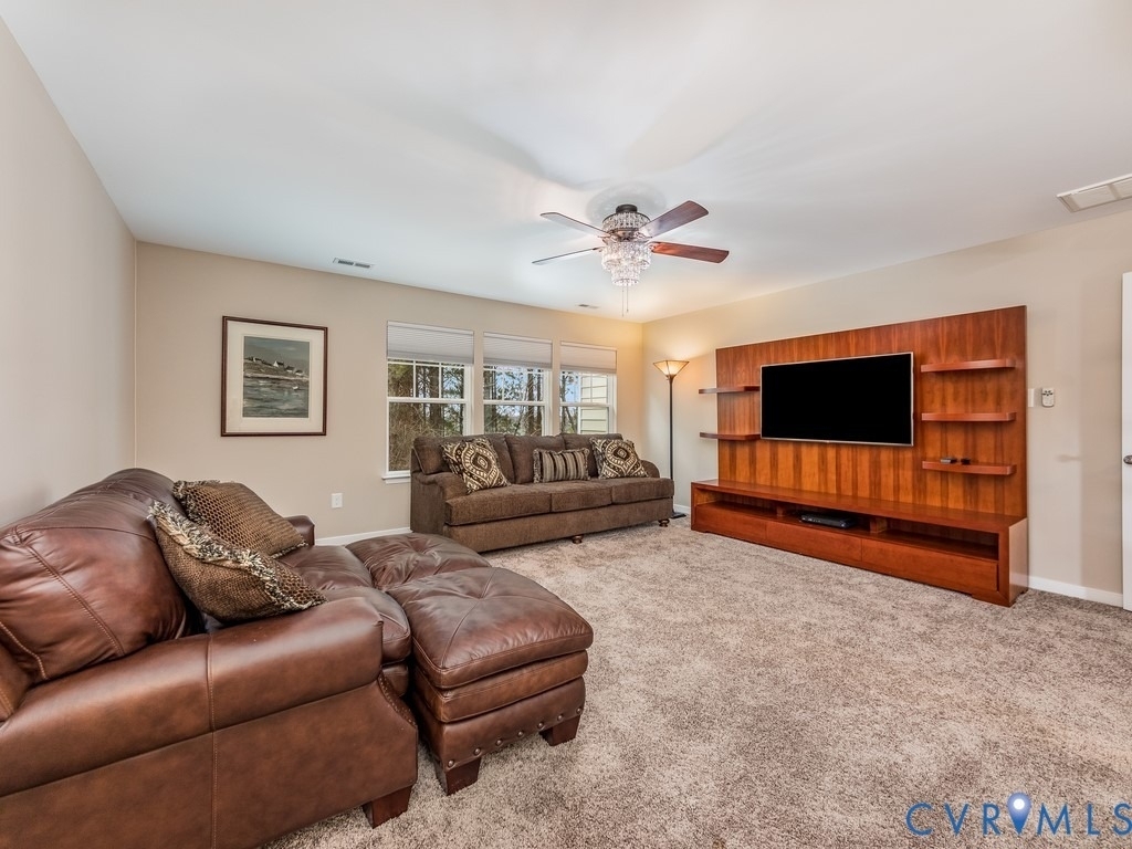 1712 James Overlook Drive - Photo 24