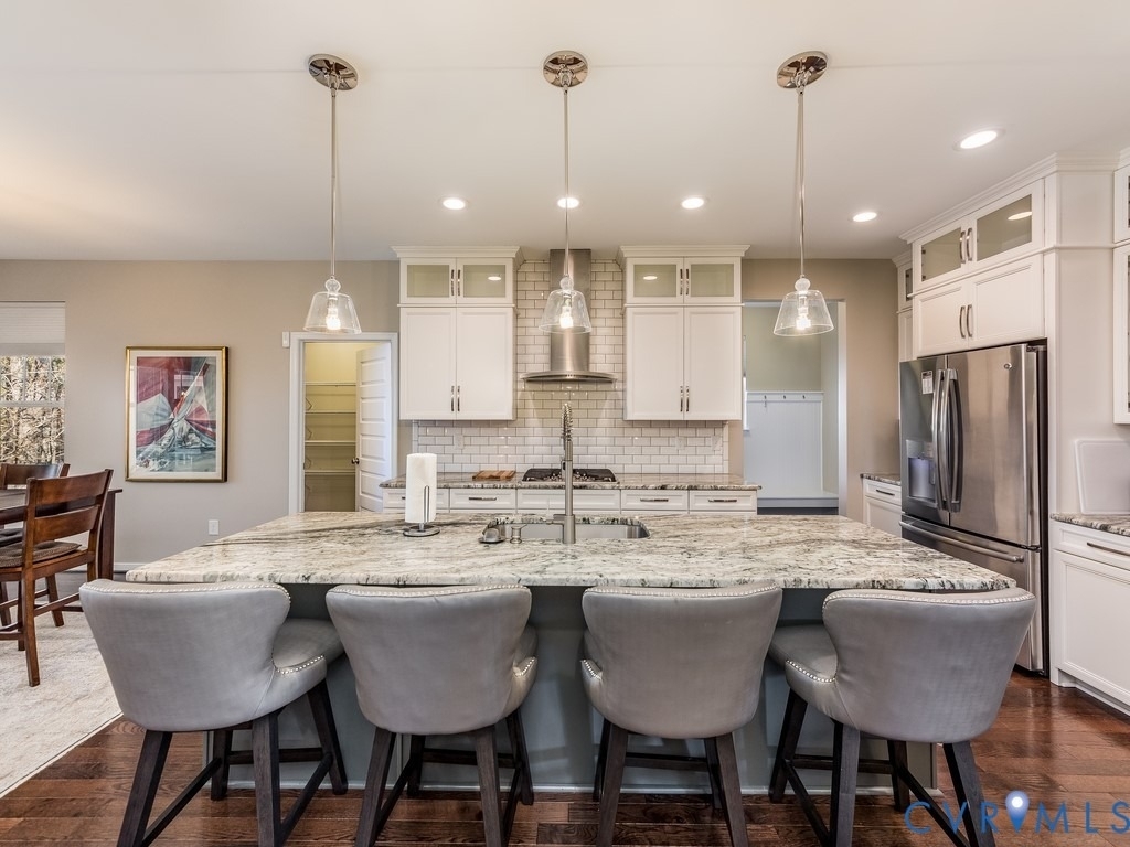1712 James Overlook Drive - Photo 14