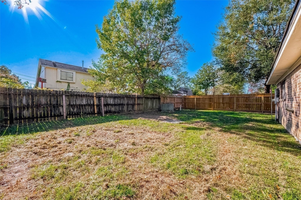 4907 Fox Hollow Boulevard - Photo 11