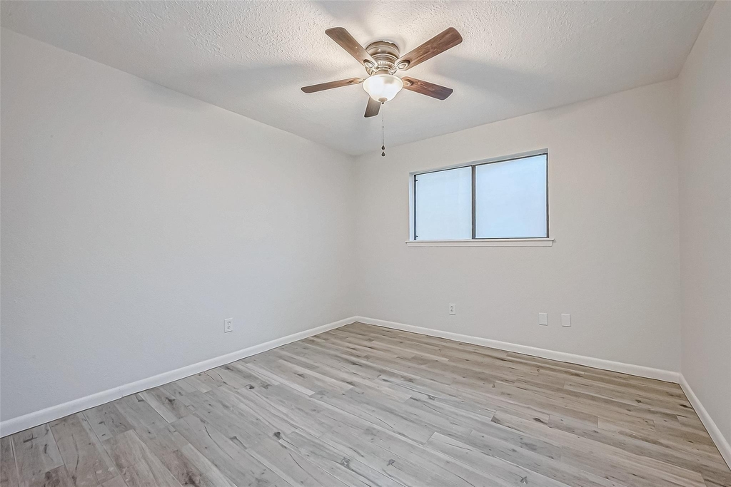 4907 Fox Hollow Boulevard - Photo 7
