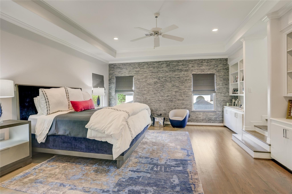 4806 Wedgewood Drive - Photo 11