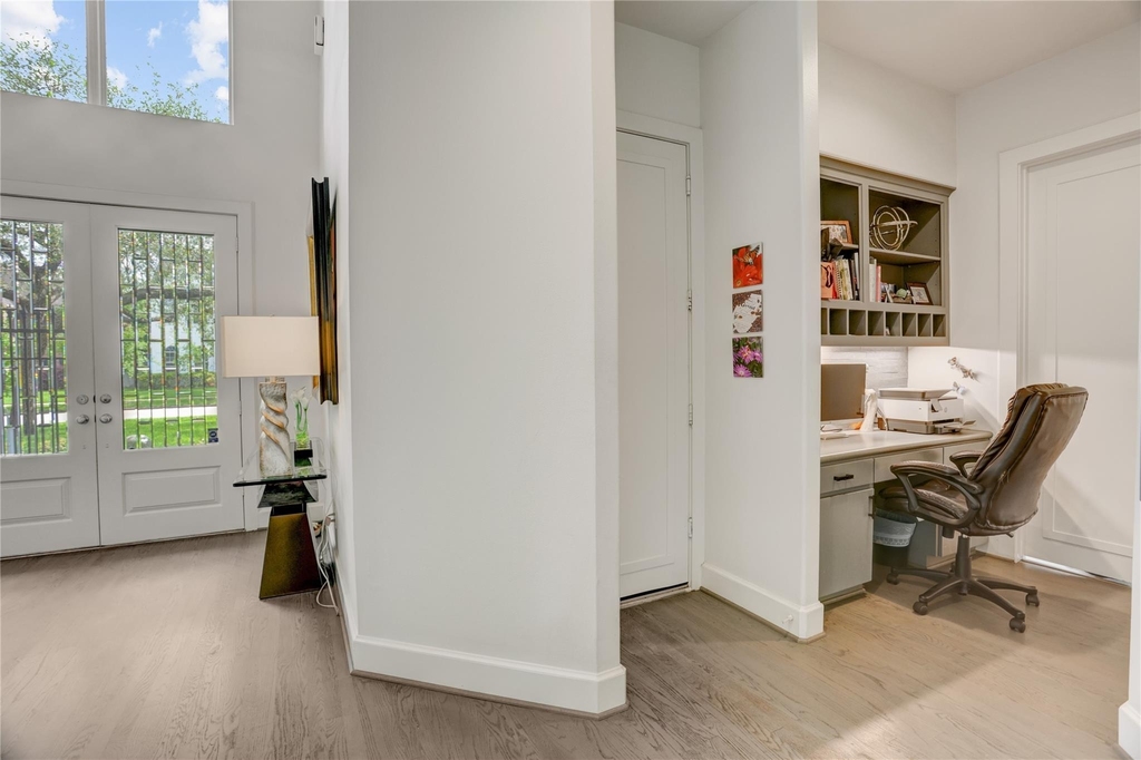 4806 Wedgewood Drive - Photo 10