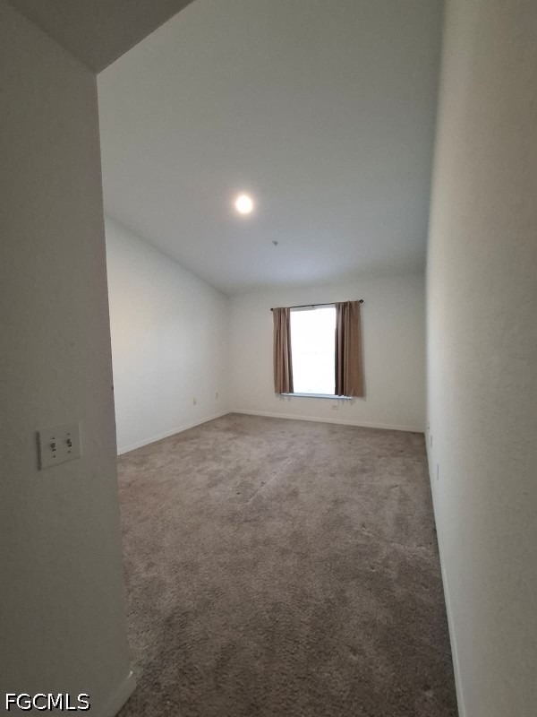 7915 Preserve Circle - Photo 10