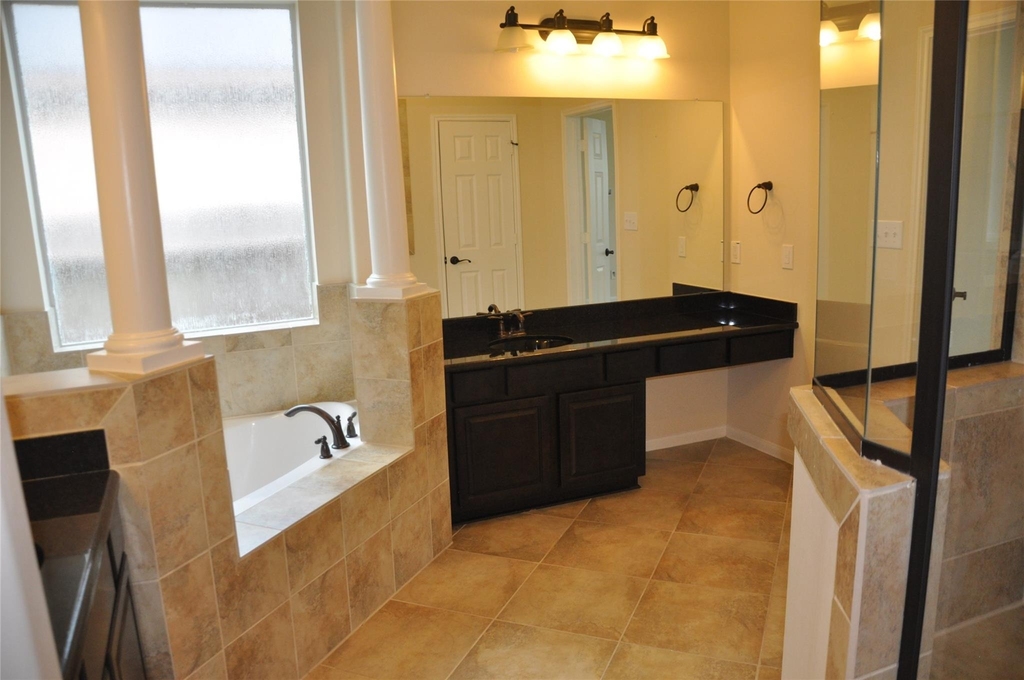 8161 Tranquil Lake Way - Photo 17