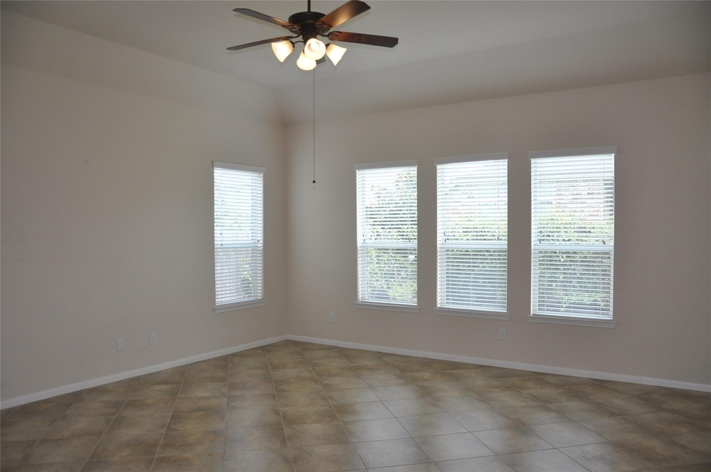 8161 Tranquil Lake Way - Photo 15