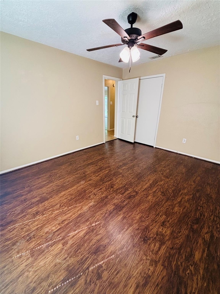 22219 Acorn Valley Drive - Photo 14