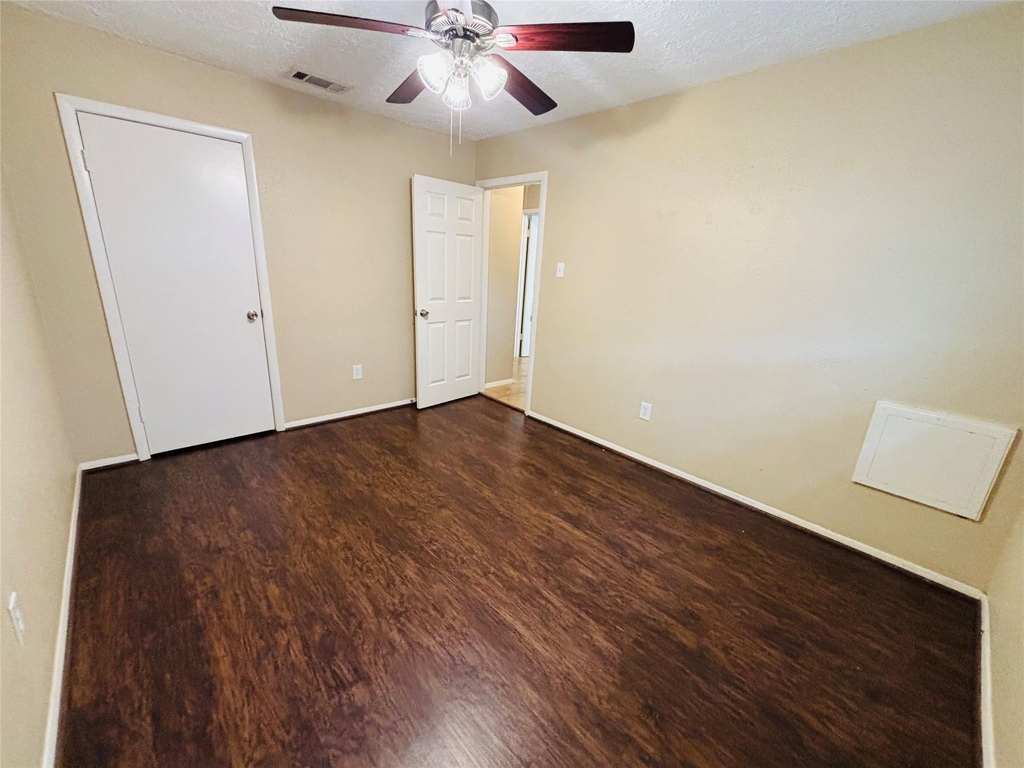 22219 Acorn Valley Drive - Photo 17