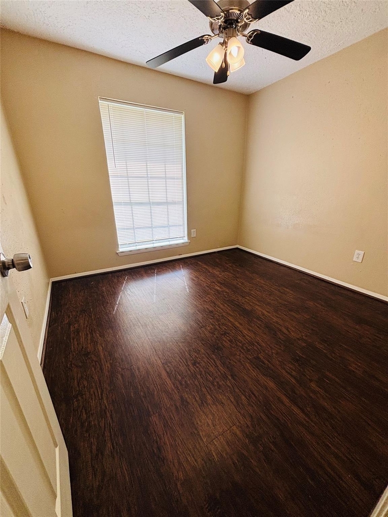 22219 Acorn Valley Drive - Photo 13