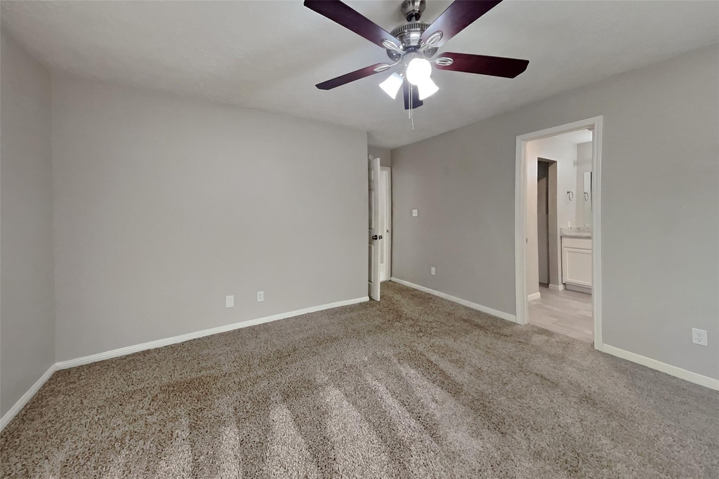 5419 Roserock Lane - Photo 7