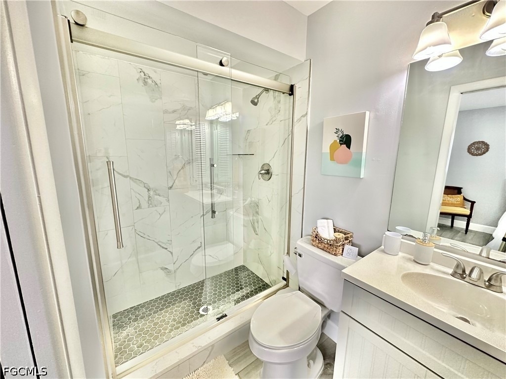4903 Vincennes Street - Photo 8