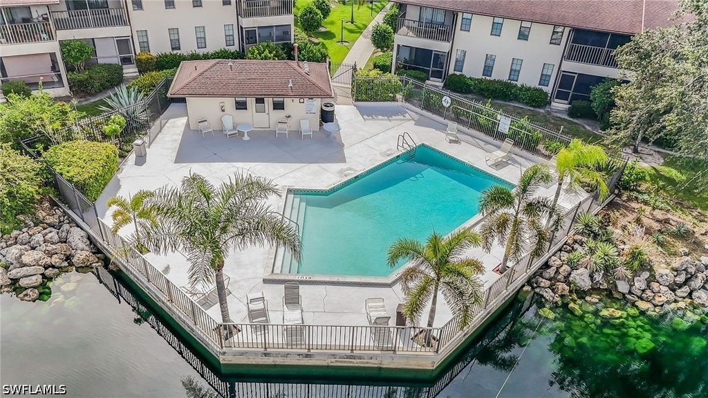 5270 Treetops Drive - Photo 17