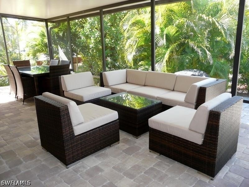264 Castaways Street - Photo 16