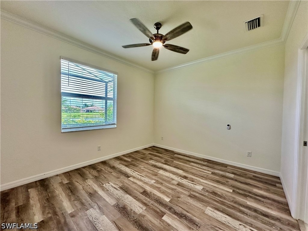 1823 Alameda Drive - Photo 11