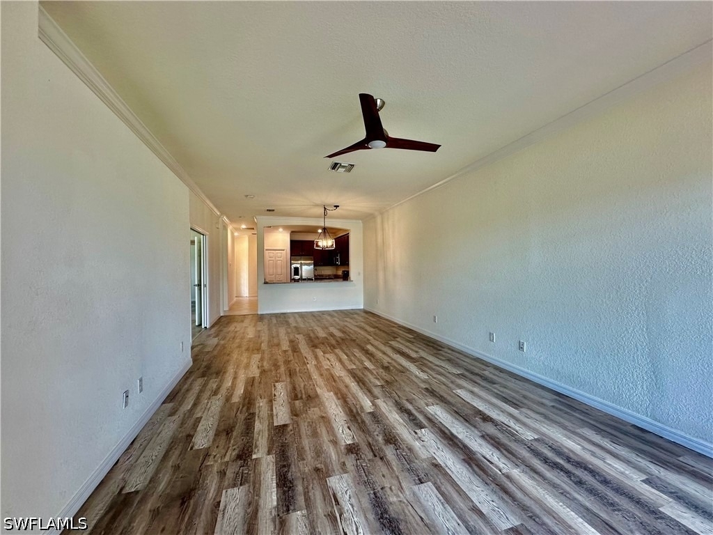 1823 Alameda Drive - Photo 9