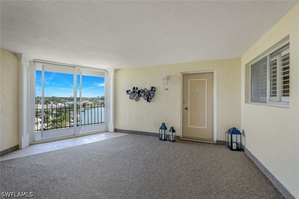 2150 Gulf Shore Boulevard N - Photo 17