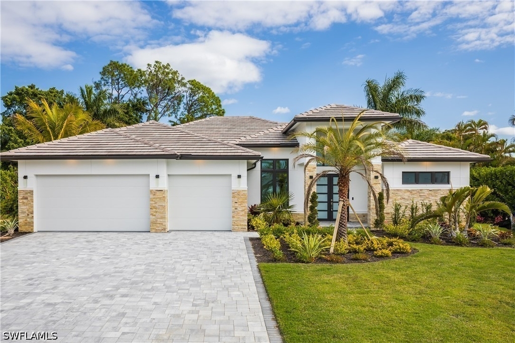 231 Legacy Court - Photo 1