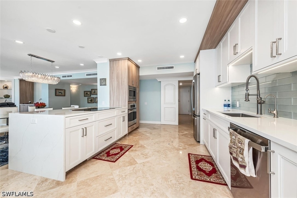 4401 Gulf Shore Boulevard N - Photo 4