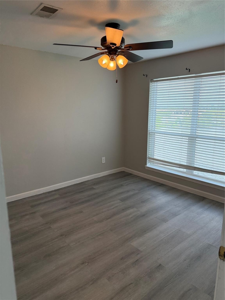 18800 Egret Bay Boulevard - Photo 11