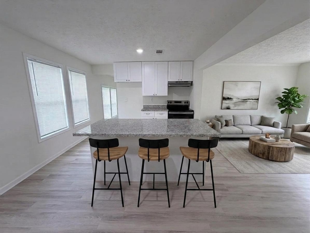 1112 3rd Street - Photo 3